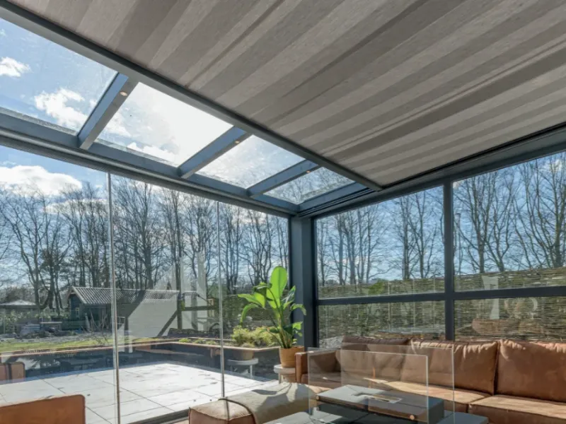 Zon en Scherm ZS670 Lakor Verandazonwering
