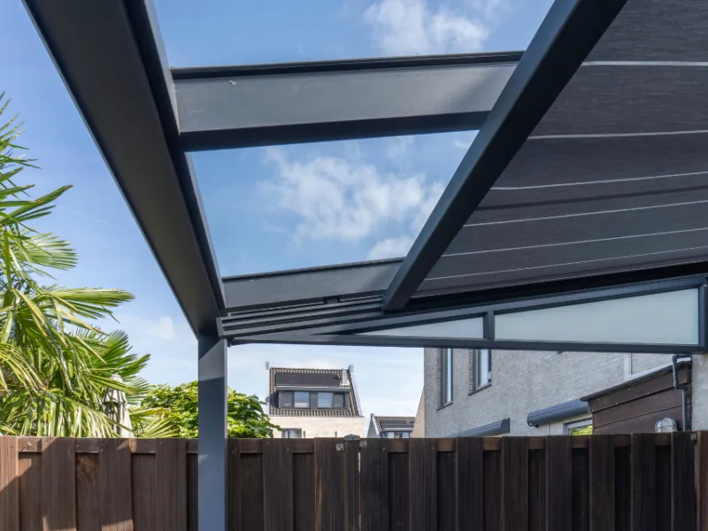 Zon en Scherm ZS670 Lakor verandazonwering
