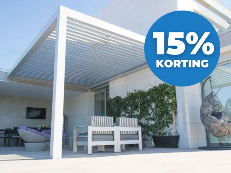 Zon en Scherm Wetar lamellen overkapping (gevelmontage)